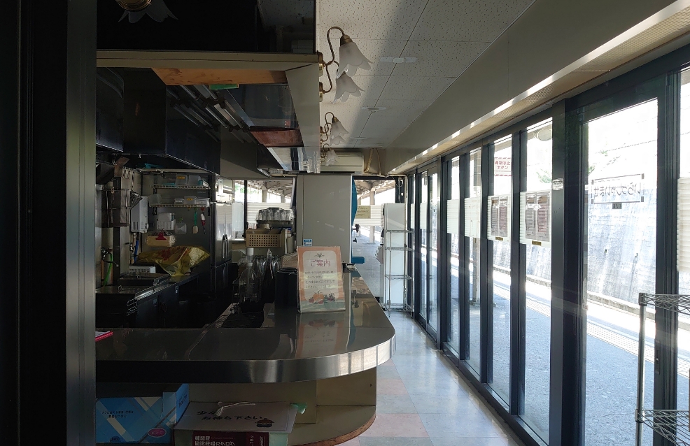 テナントが撤退した商業施設